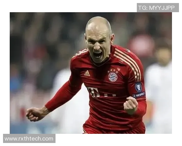 英国足球明星摩托车骑行瞬间展现风采与激情的精彩图片合集