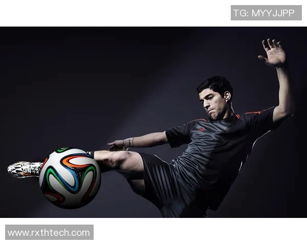 时尚与运动结合欧洲足球明星双肩包让你轻松出行尽显个性魅力